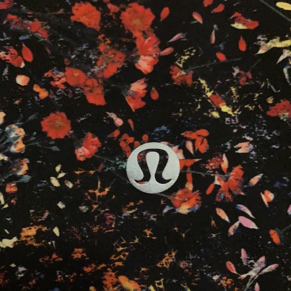 Lululemon wunder under luxtreme 28” floral - Picture 3 of 5